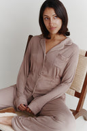 The Best Pyjamas for Sensitive Skin: Why Bamboo Makes All the Difference
